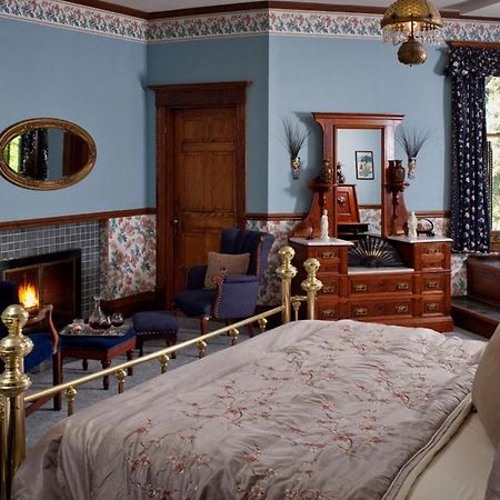 Old Rittenhouse Inn Бейфилд Экстерьер фото