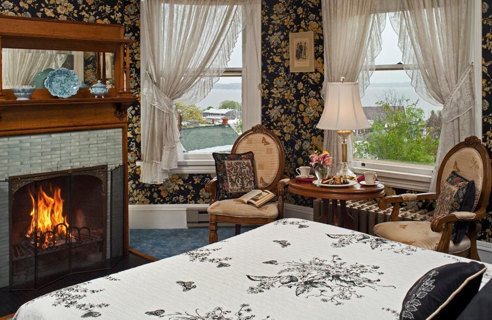 Old Rittenhouse Inn Бейфилд Экстерьер фото