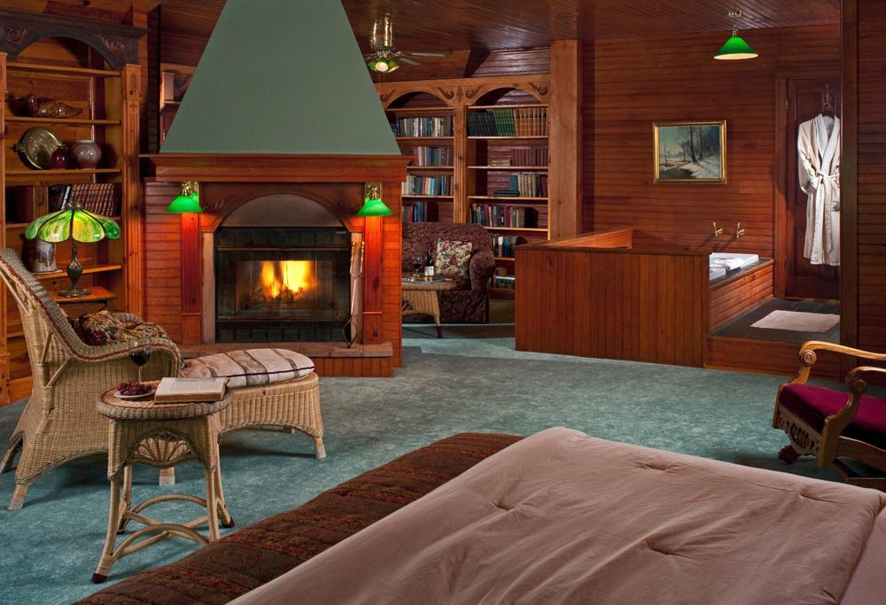 Old Rittenhouse Inn Бейфилд Экстерьер фото